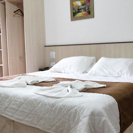 Treze Tílias Hotel Alpenrose מראה חיצוני תמונה